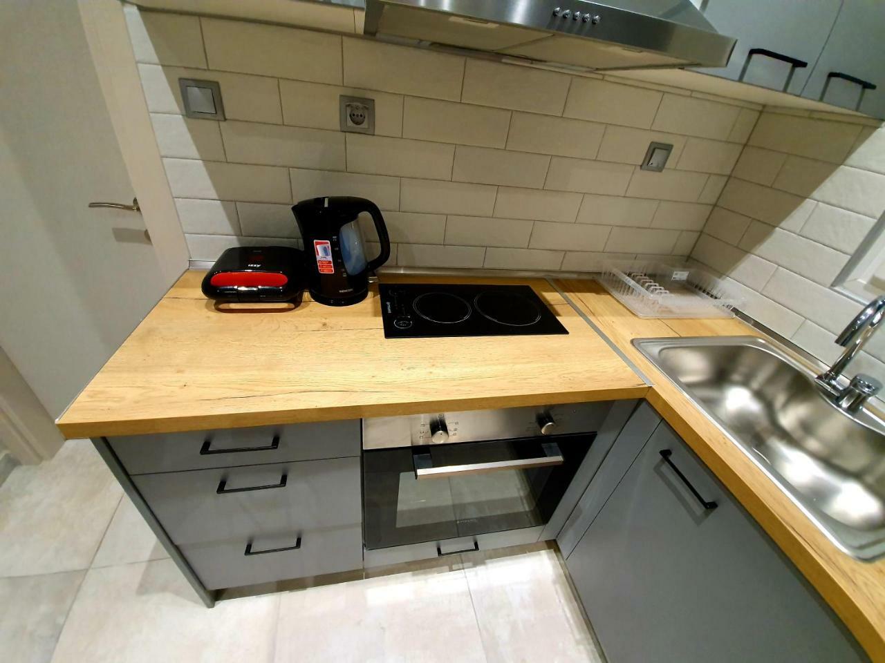 Cosmopolitan, Nilie Hospitality Mgmt Apartment Солун Екстериор снимка