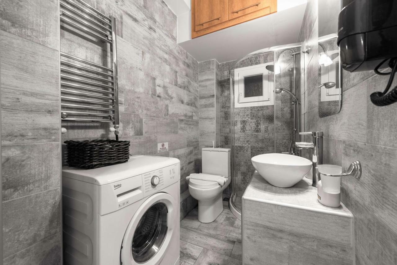 Cosmopolitan, Nilie Hospitality Mgmt Apartment Солун Екстериор снимка
